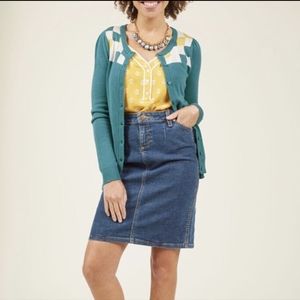 ModCloth Chicly Checkered Intarsia Cardigan Women Medium